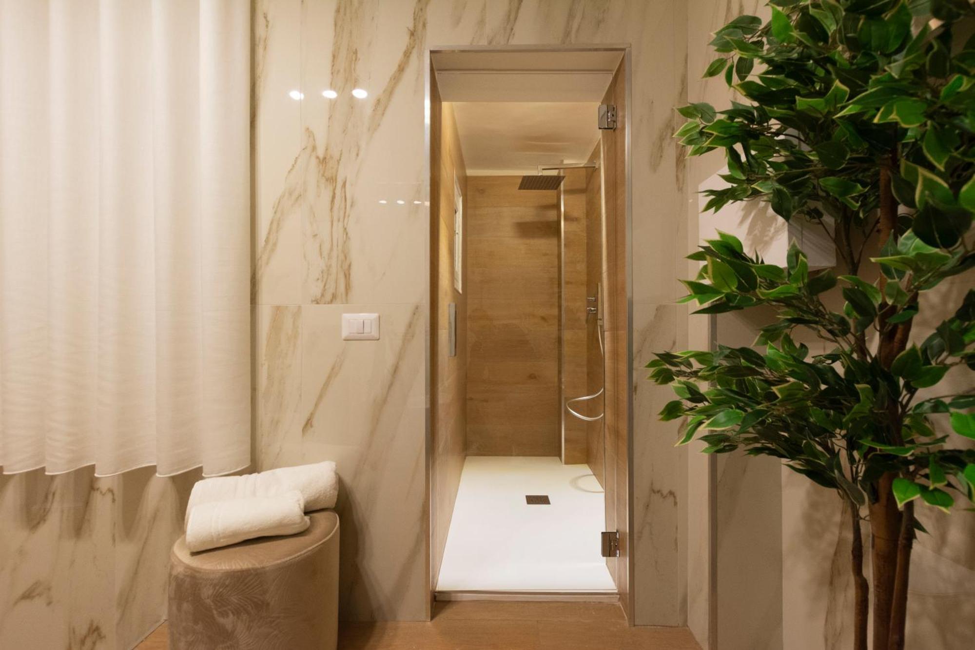 Apartamento Dimora Luxury Alessia Bari Exterior foto